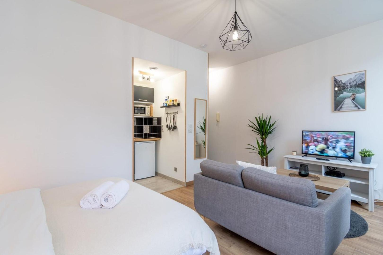 Lille Centre - Nice & Functional Studio Bagian luar foto